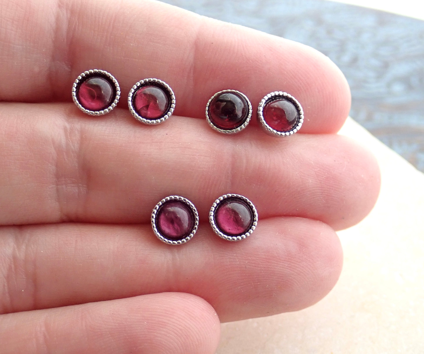 Garnacha Garnet Stud Earrings