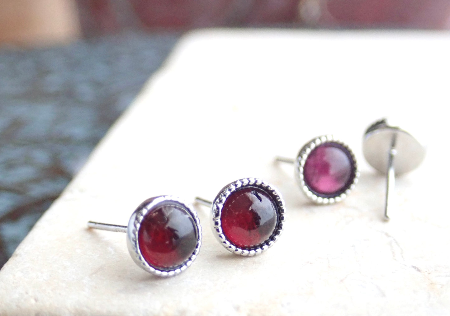 Garnacha Garnet Stud Earrings