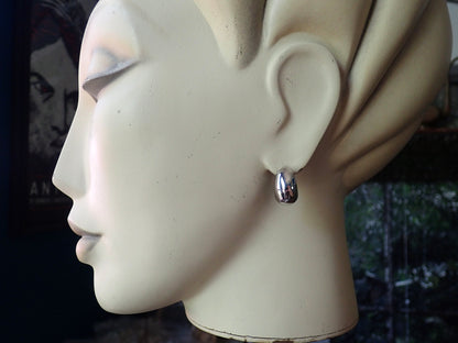 Kylie Waterdrop Earrings - Silver