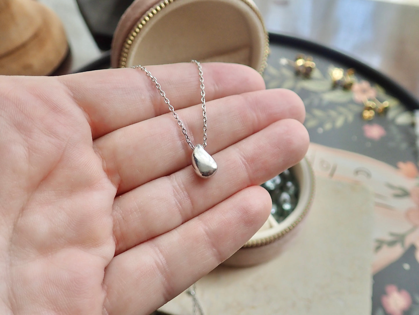Minimalist Waterdrop Necklace -Silver