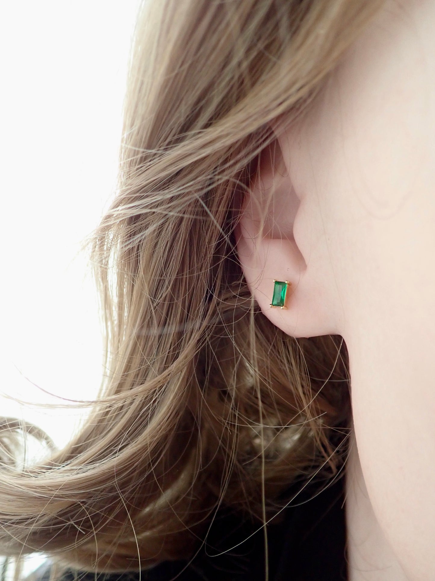 Petit Vert Stud Earrings