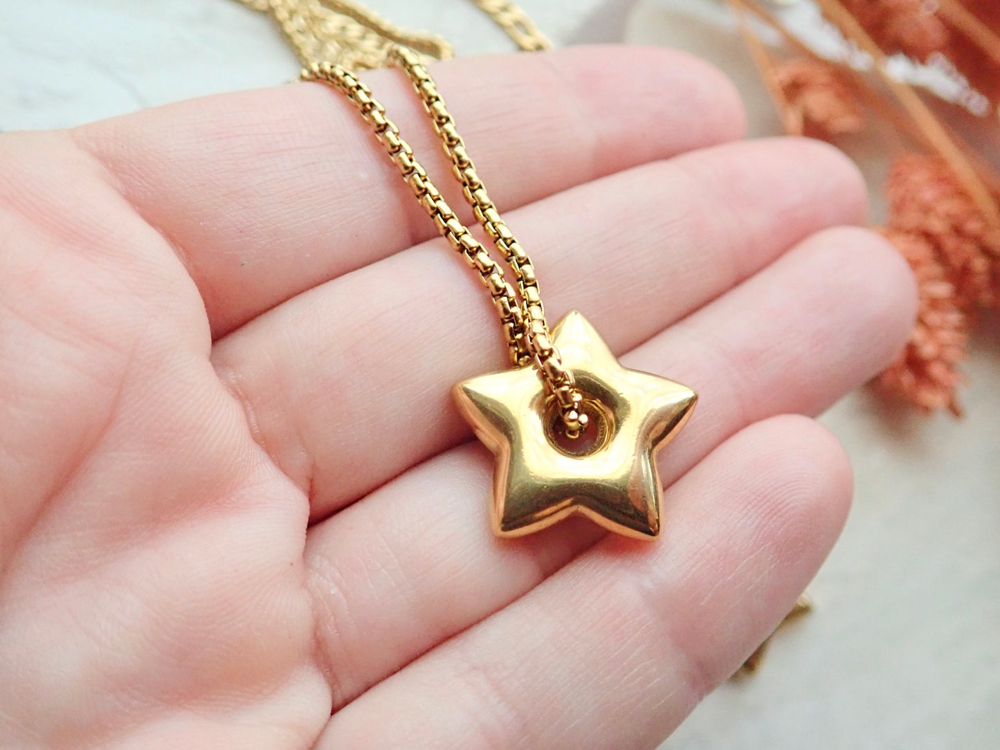 Puffy Star Waterproof Necklace