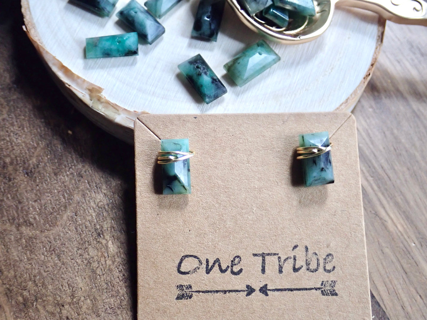 Jonie Emerald Stud Earrings