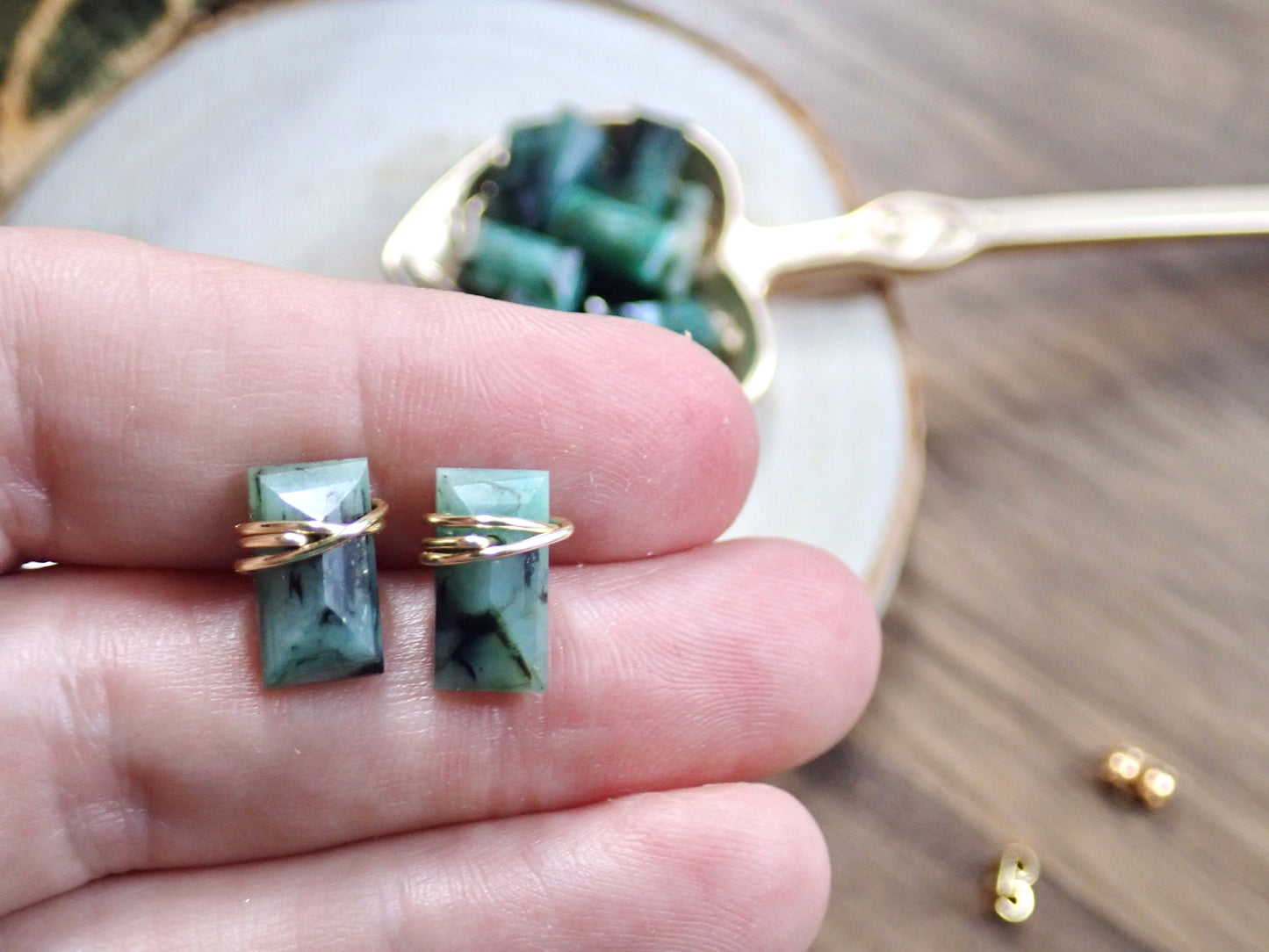 Jonie Emerald Stud Earrings