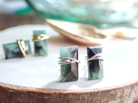 Jonie Emerald Stud Earrings