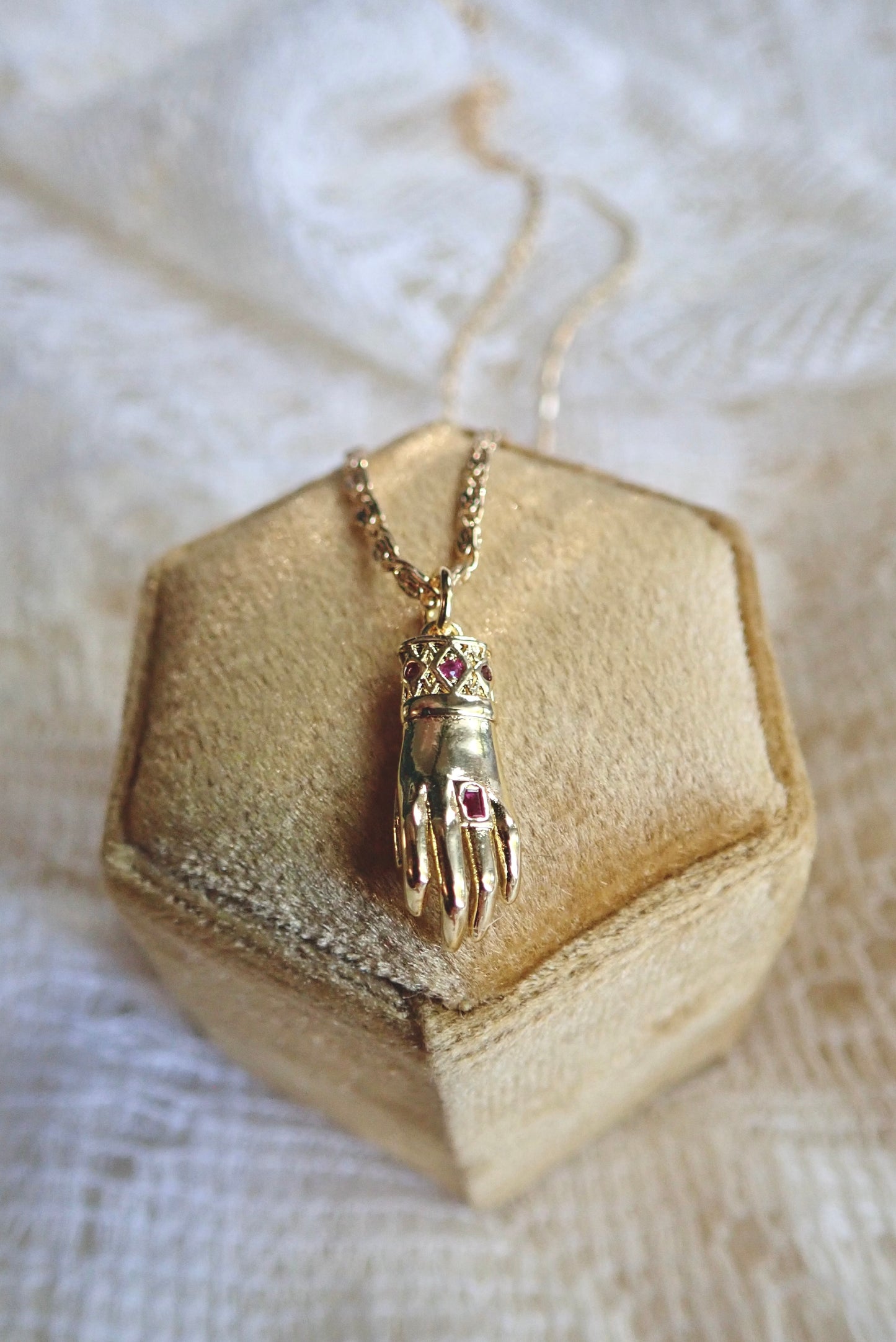 The Hand of the Queen Necklace