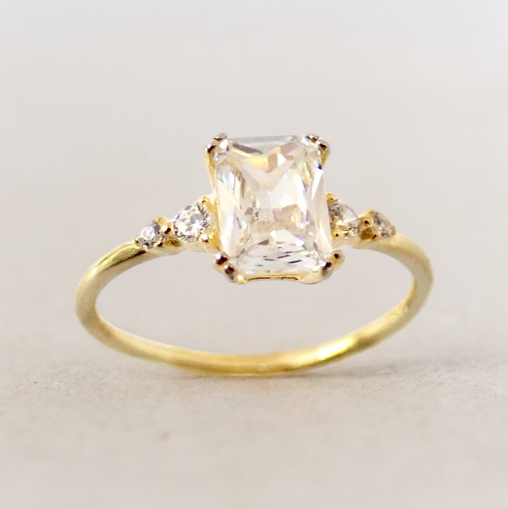 The Duchess Diamond CZ Ring