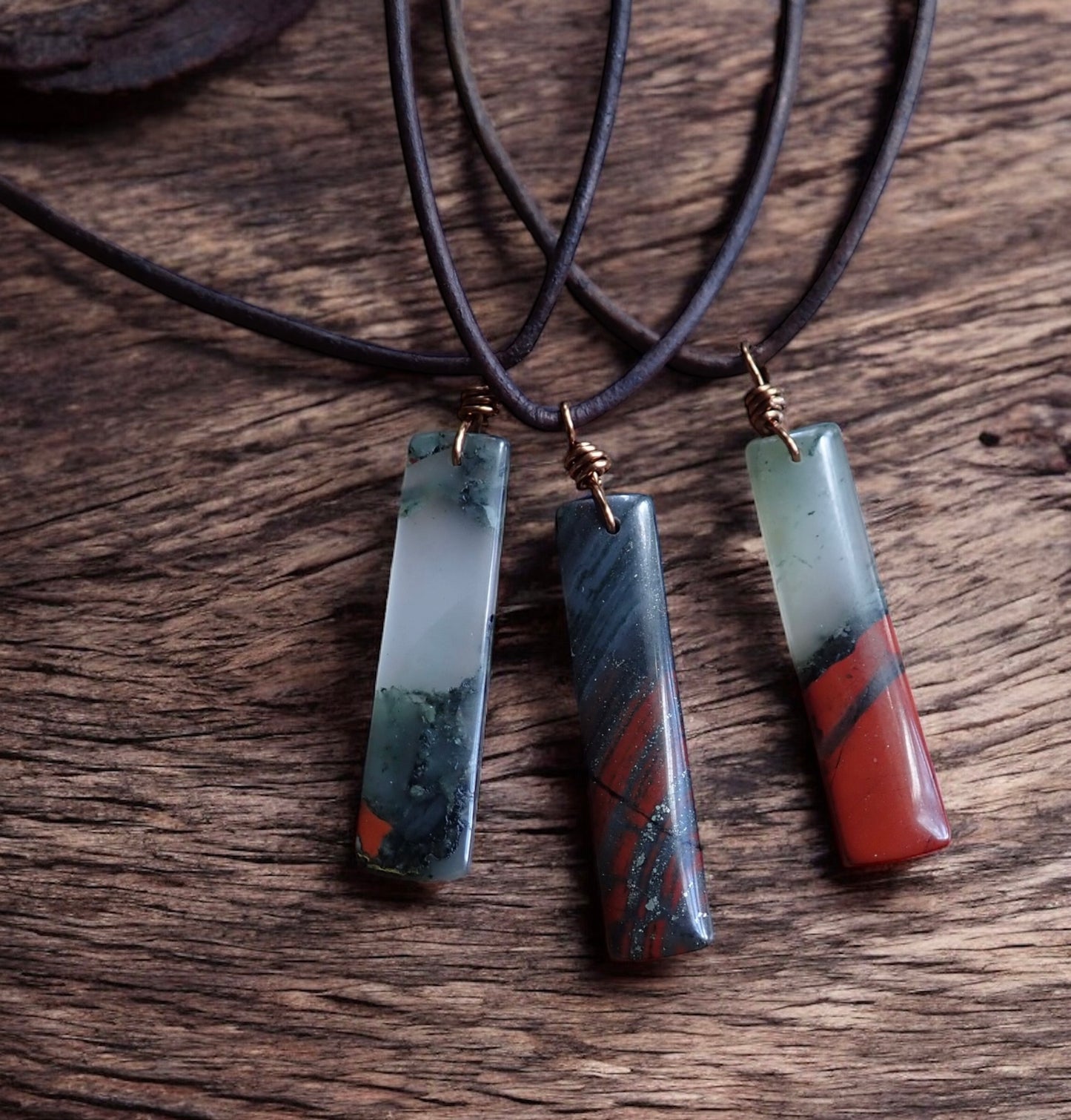 Roca Sangre Necklace -Men’s Leather Cord Necklace with Bloodstone Pendant – Natural Healing Crystal – Strength and Protection Stone Jewelry