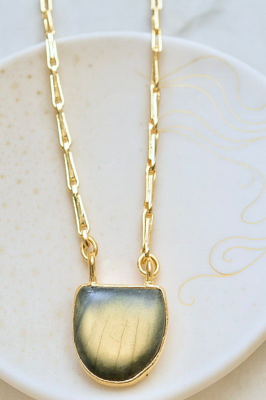 Labradorite Necklace,Dainty Labradorite Necklace,Blue Flash Labradorite,Gemstone Necklace,Labradorite Jewelry,Gold Rimmed Gemstone,Wife Gift