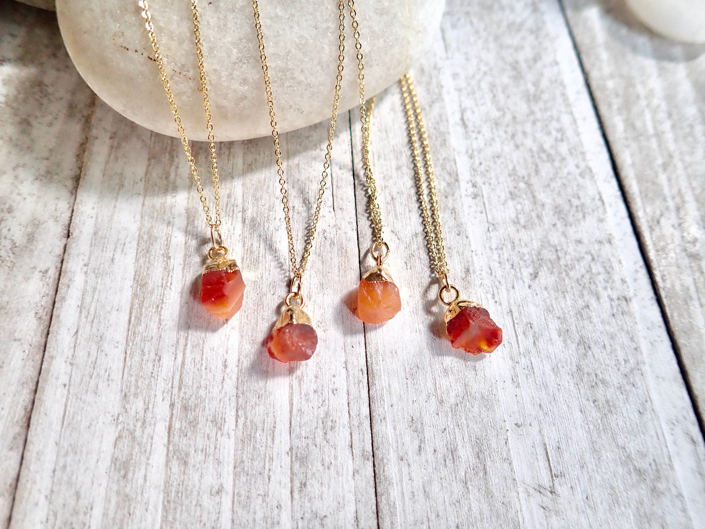 Raw Carnelian Pendant Necklace – 18k Gold Chain & 14k Gold Detailing