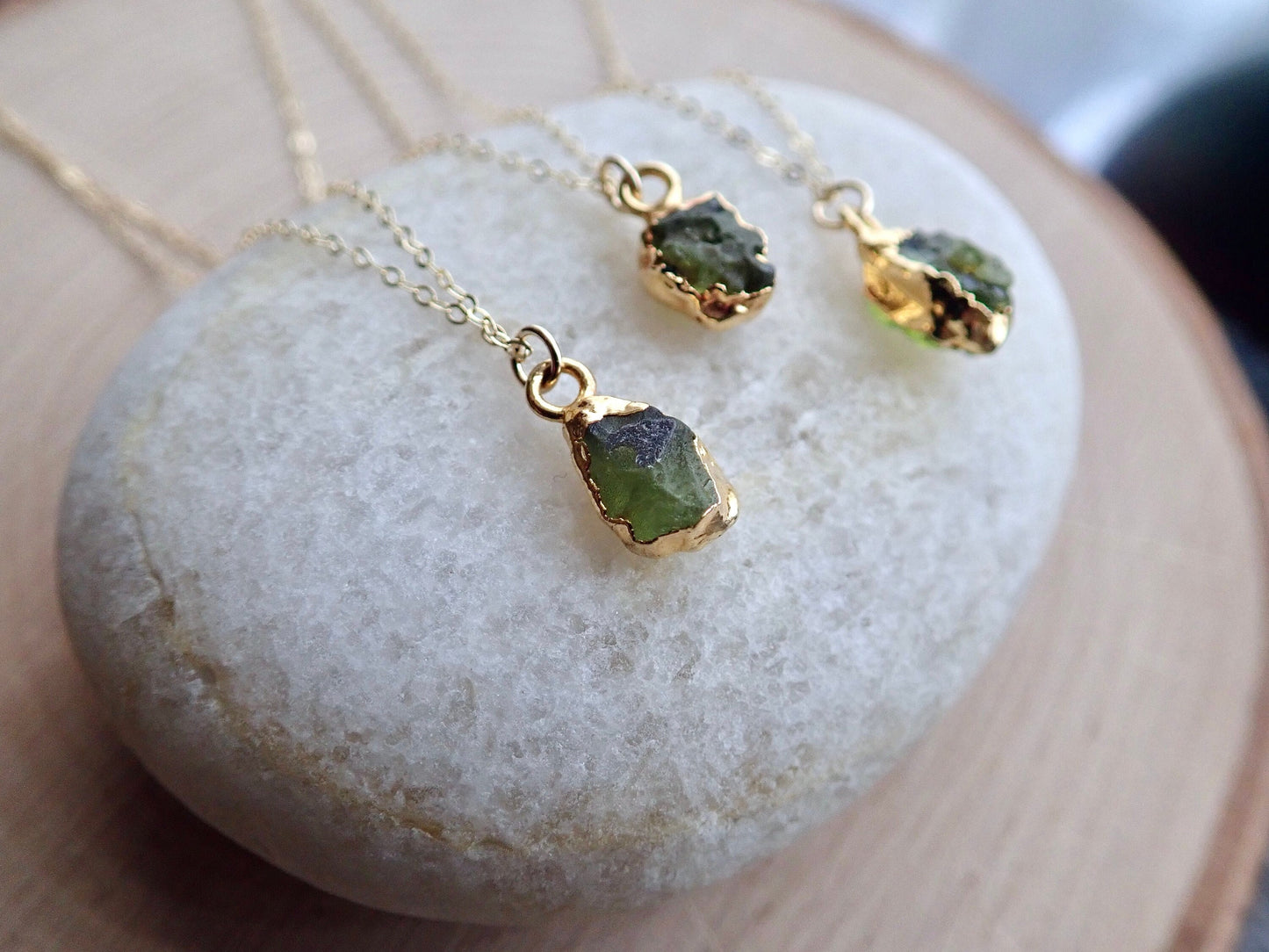 Dainty Raw Peridot Necklace, Natural Peridot Gemstone Necklace, August Birthstone Gift