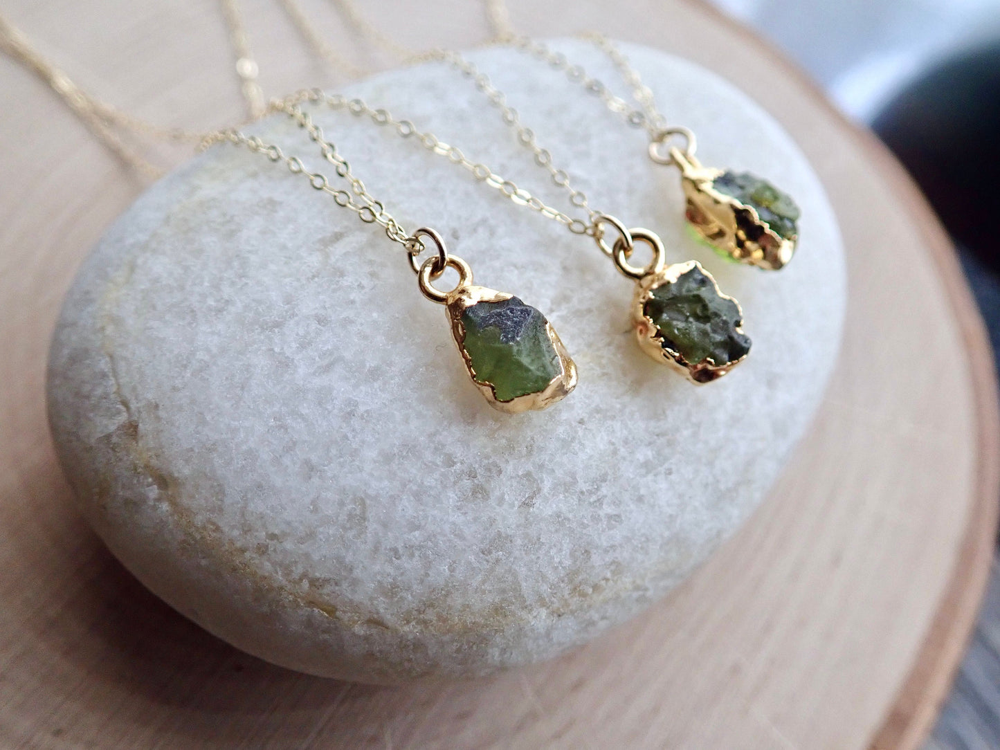 Dainty Raw Peridot Necklace, Natural Peridot Gemstone Necklace, August Birthstone Gift