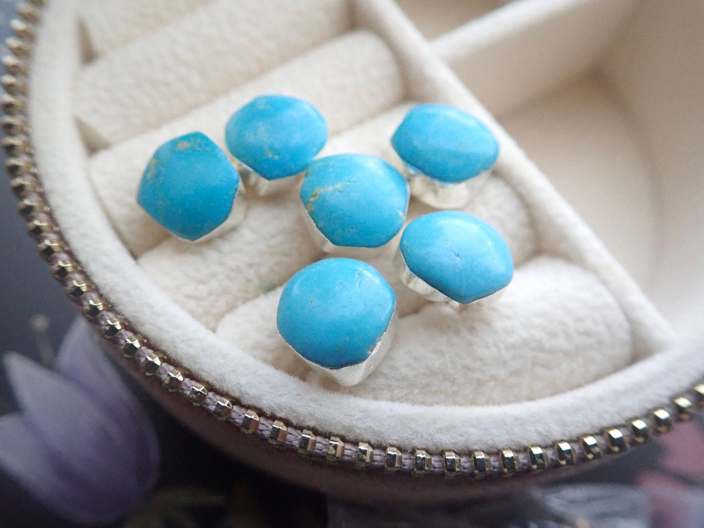 Natural Turquoise Stud Earrings inSilver – Raw Gemstone Post Earrings – December Birthstone – Boho Minimalist Gift for Her,Turquoise Jewelry