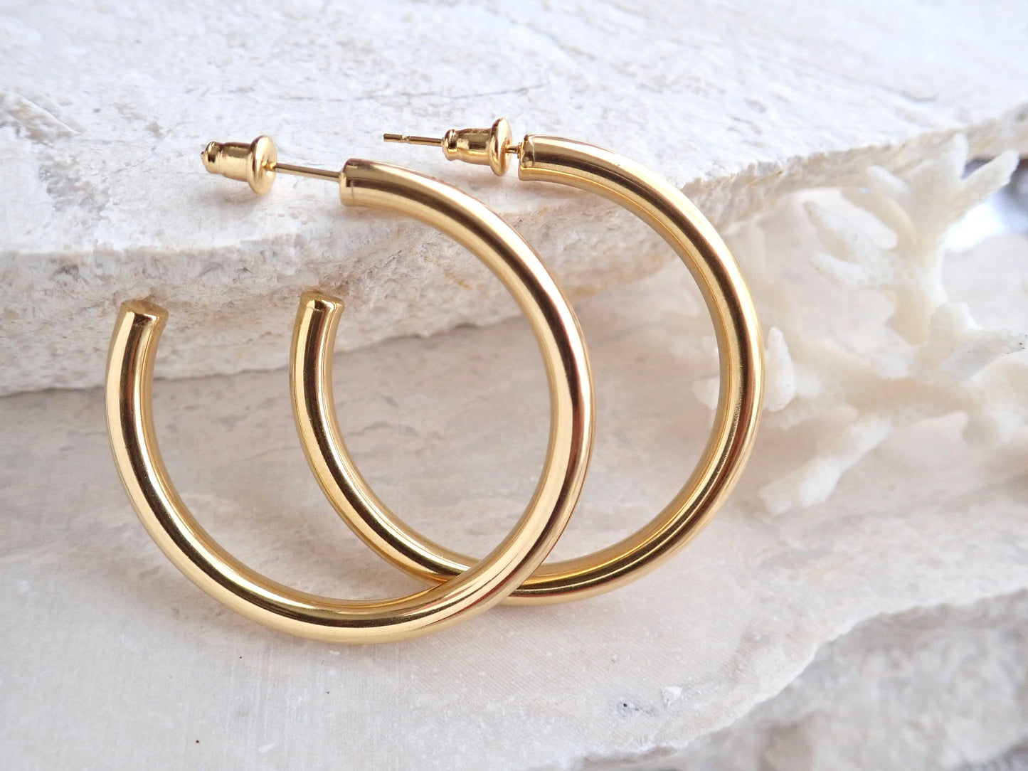 Gold Hoop Earrings Medium Large, WATERPROOF Hoops Earrings, Tube Hoop Earrings, Gold Hoop Earrings Thick, Anti Tarnish PVD, Gift for Her