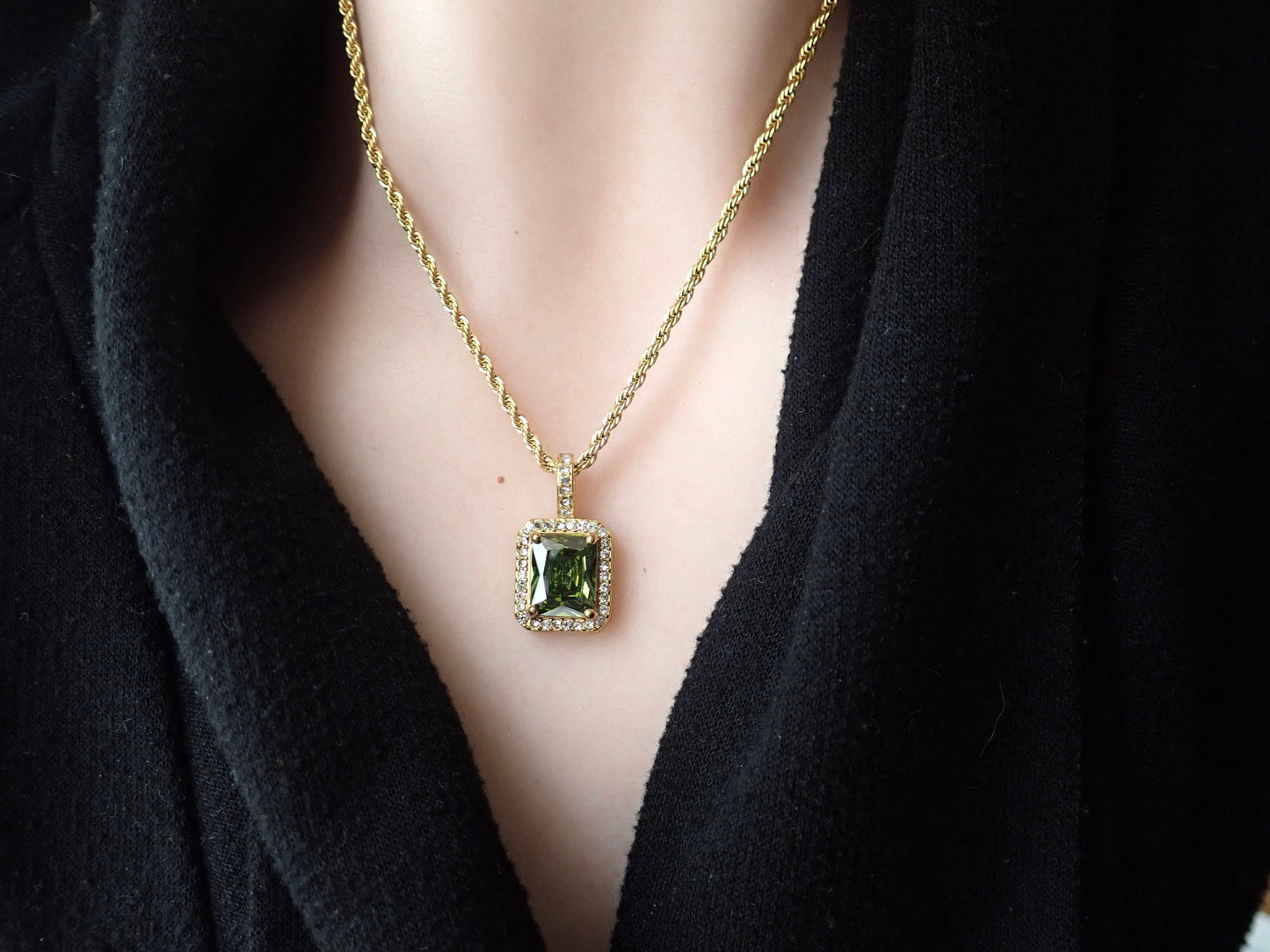 Waterproof Zircon Emerald Cut Gemstone Necklace – 18k Gold Filled Pavé Pendant on Chunky Rope Chain – Tarnish-Free Jewelry in Pink, Olivine, or Diamond