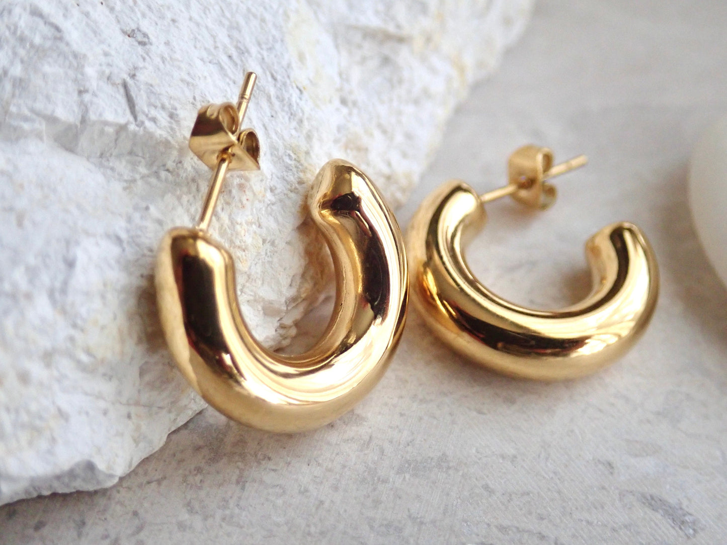 Chunky Gold Tube Hoop Earrings – Waterproof, Tarnish Proof, Hypoallergenic