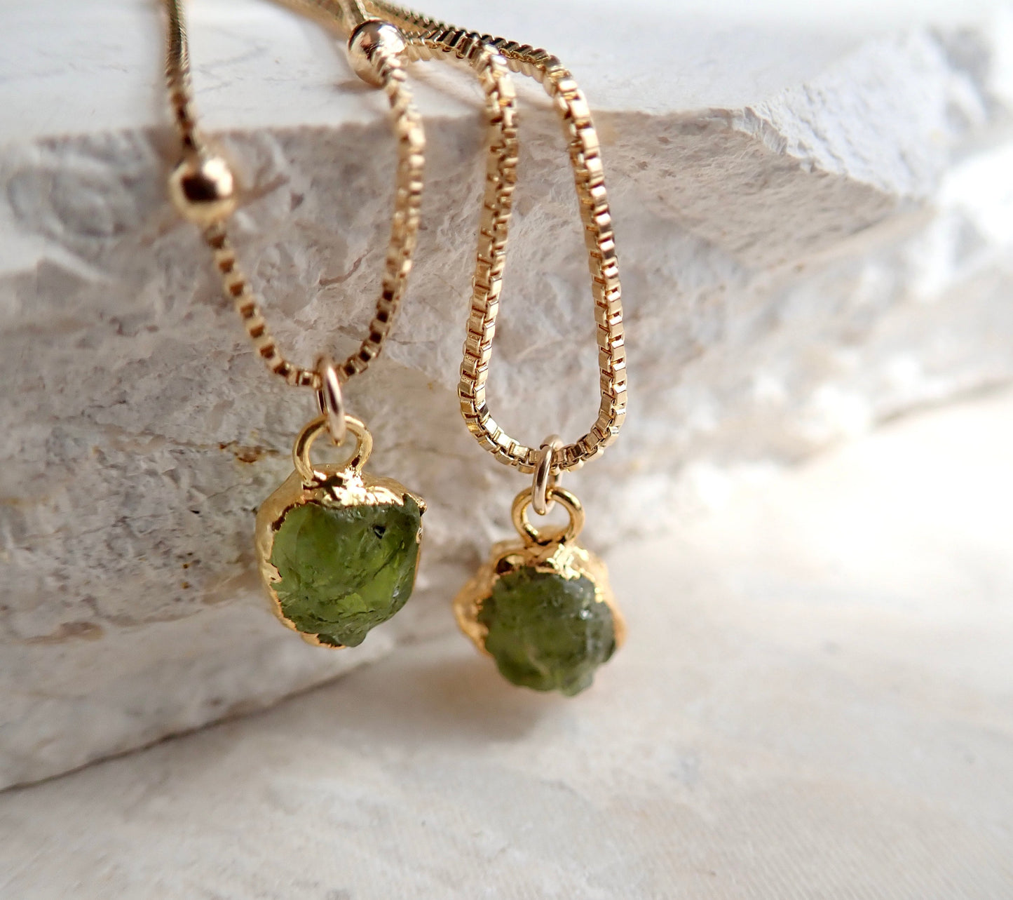 Dainty Raw Peridot Necklace, Natural Peridot Gemstone Necklace, August Birthstone Gift