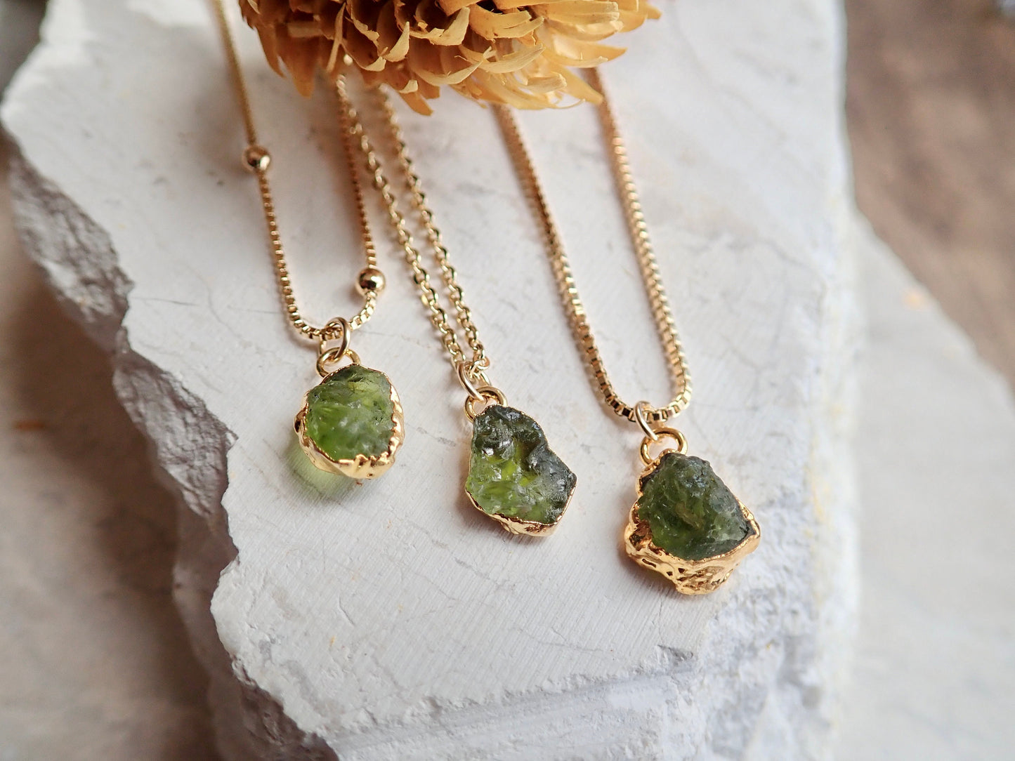 Dainty Raw Peridot Necklace, Natural Peridot Gemstone Necklace, August Birthstone Gift