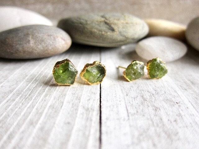Raw Peridot Stud Earrings - Natural Green Crystal Gemstone - August Birthday Gift