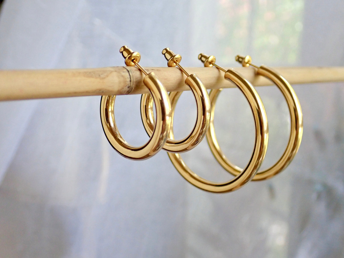 Gold Hoop Earrings Medium Large, WATERPROOF Hoops Earrings, Tube Hoop Earrings, Gold Hoop Earrings Thick, Anti Tarnish PVD, Gift for Her