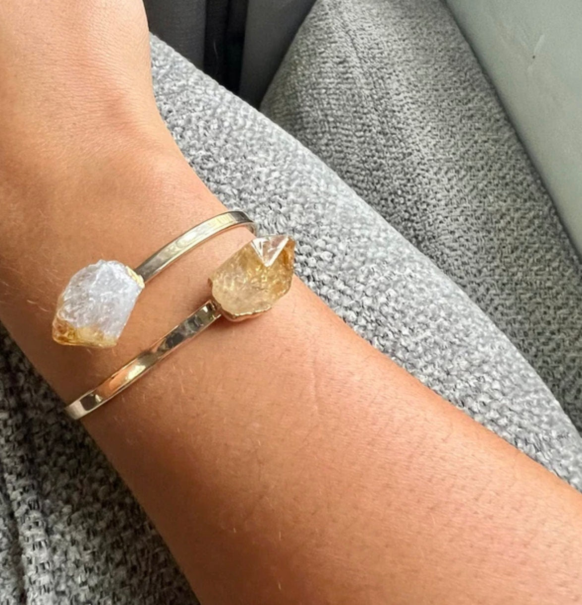 Raw Amethyst Wrap Bracelet – 14k Gold Plated Twist Cuff with Double Crystal Points – February Birthstone Jewelry – Boho Amethyst Bangle