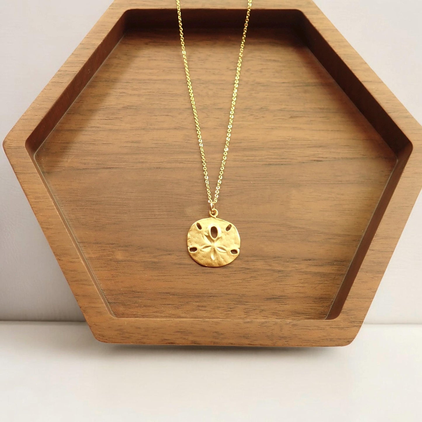Dainty 18k Gold Sand Dollar Necklace - Gold Filled Medallion Coin Necklace - Gift for Beach Lovers