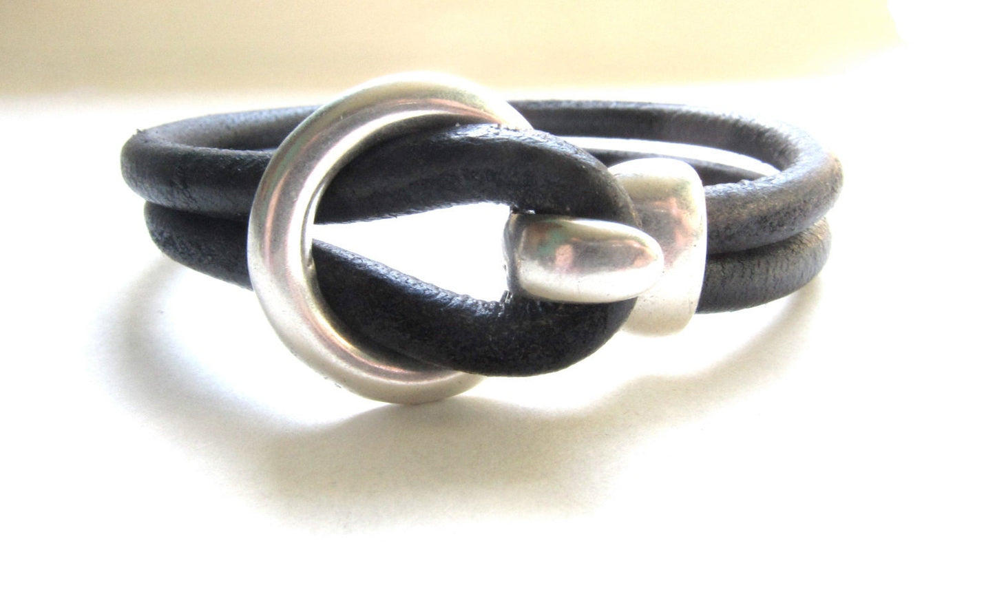 Mens Bracelet, Black Leather Cuff Bracelet , Mens Leather Bracelet, Black Silver Leather Bracelet, Leather Bracelet Men, Fathers Day Gift