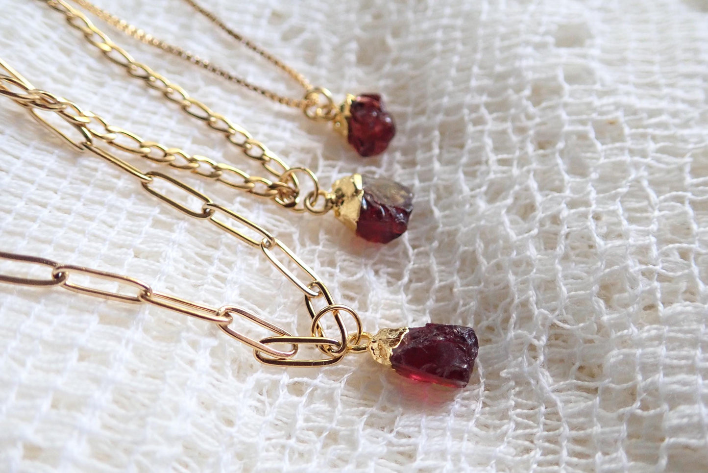 Dainty Raw Garnet Gemstone Necklace – 14k Gold Dipped | Minimalist Birthstone Jewelry