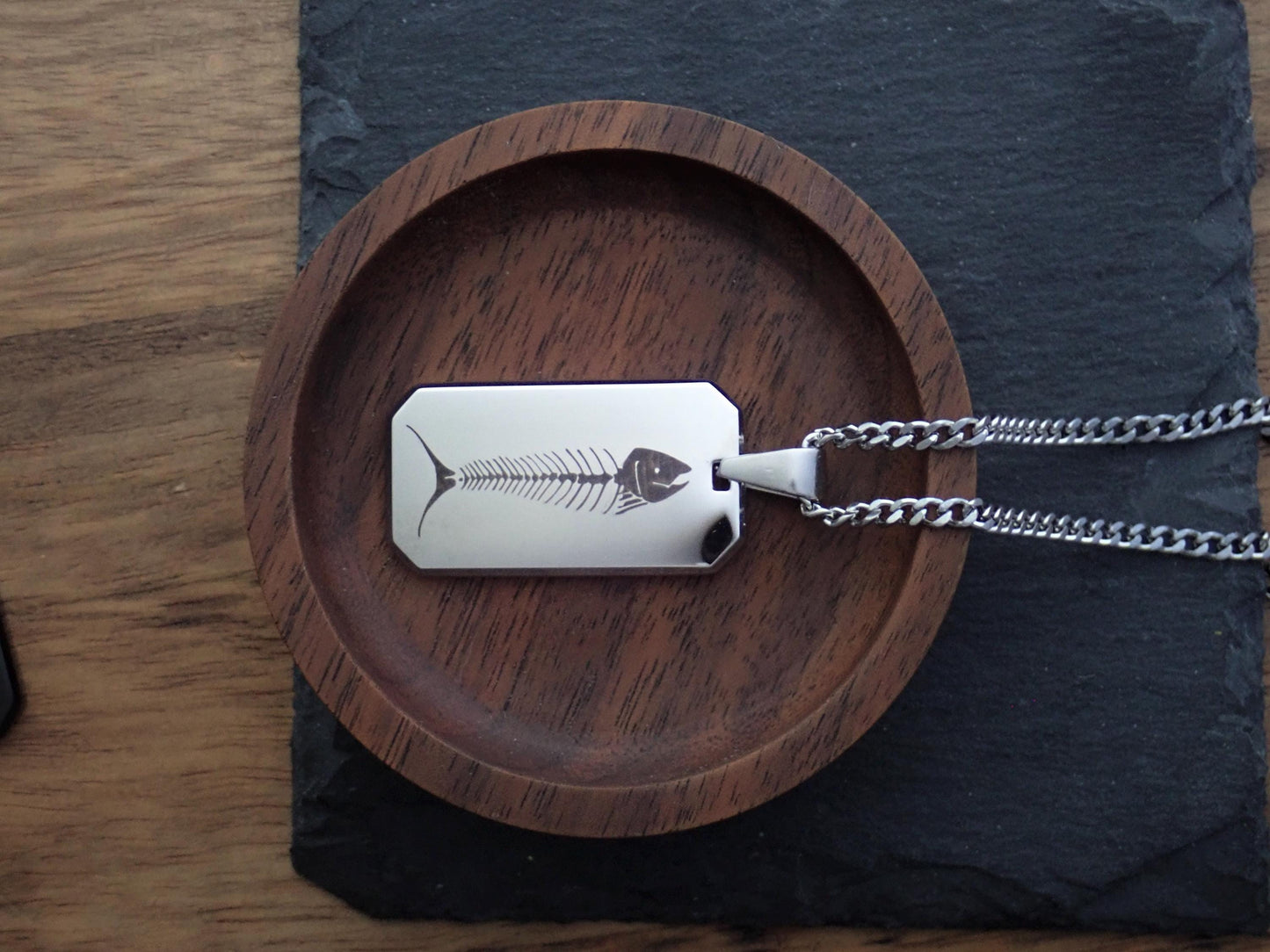 Men’s Stainless Steel Dog Tag Necklace – Fish Skeleton Engraved Pendant with Cuban Chain – Silver Fisherman Outdoorsman Chef Jewelry