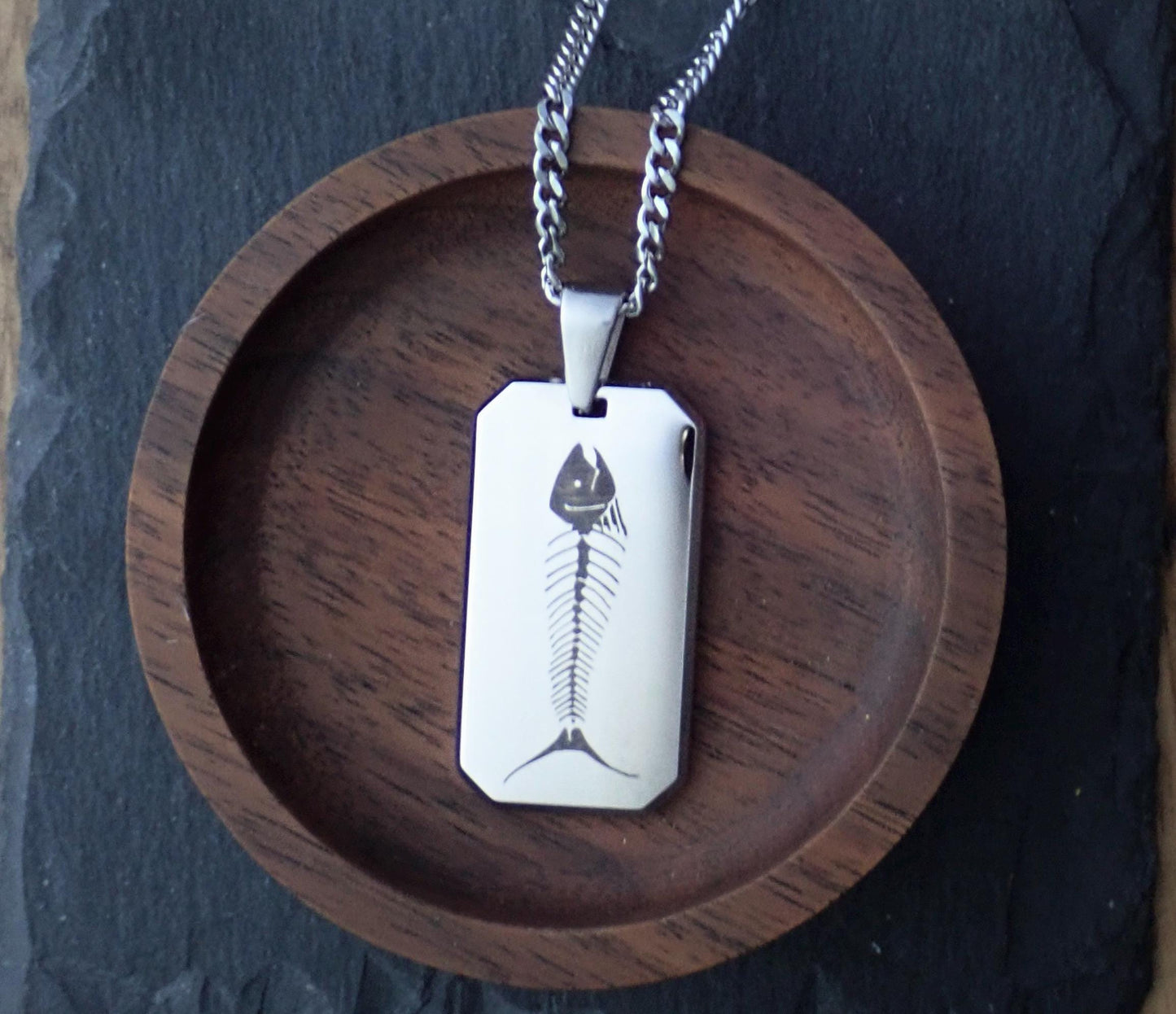 Men’s Stainless Steel Dog Tag Necklace – Fish Skeleton Engraved Pendant with Cuban Chain – Silver Fisherman Outdoorsman Chef Jewelry