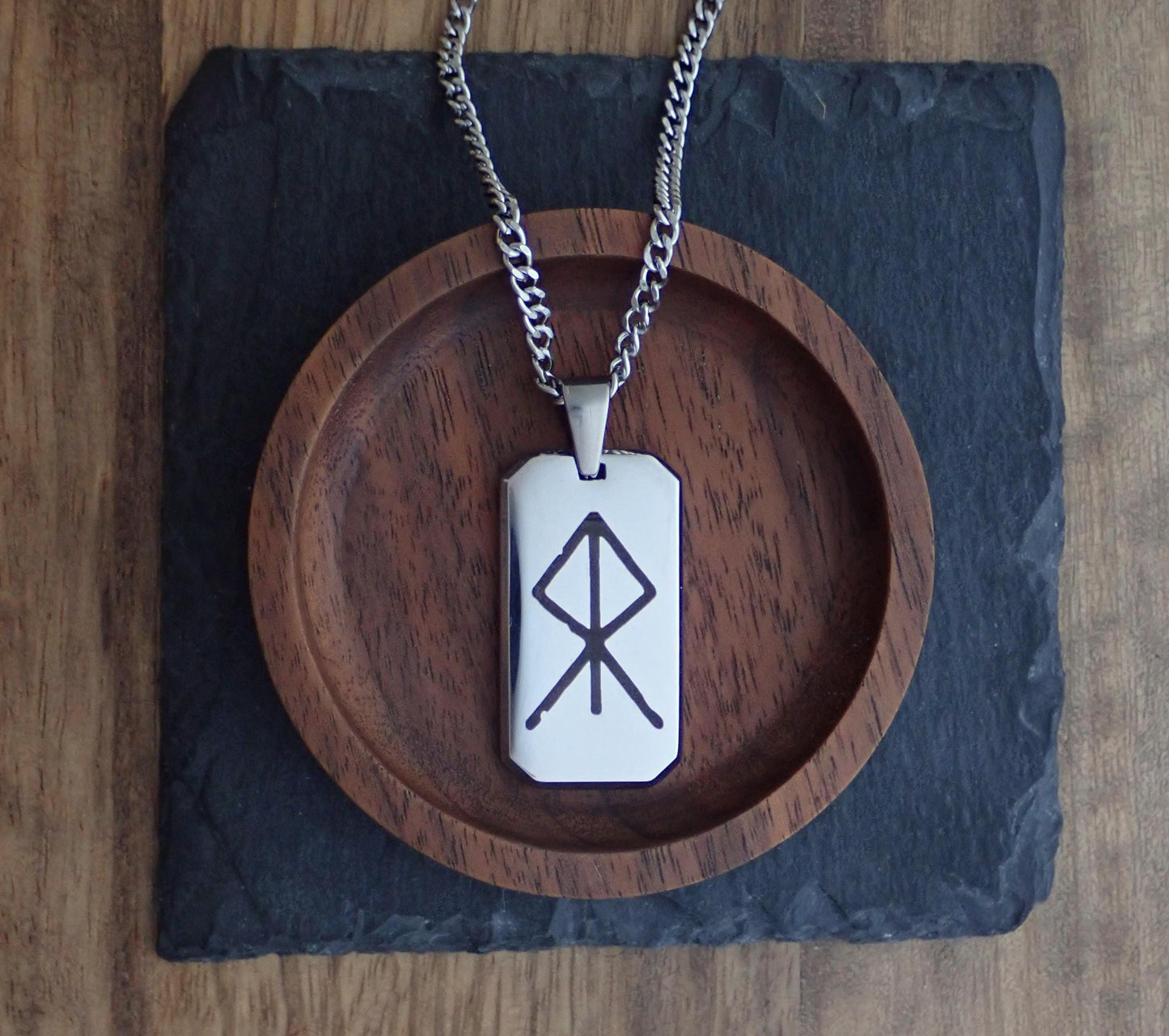 Men’s Stainless Steel Dog Tag Necklace – Courage Rune Engraved Viking Pendant with Cuban Chain – Norse Symbol Nordic Jewelry