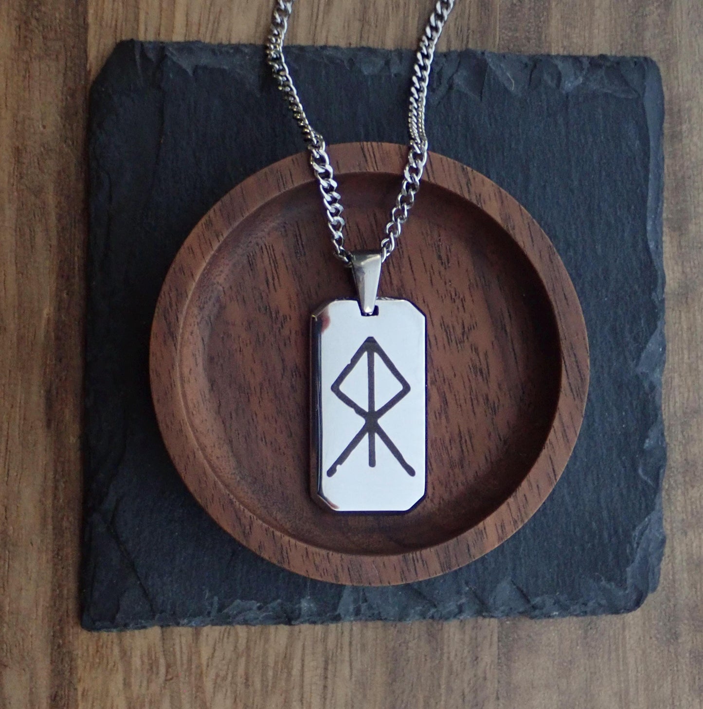 Men’s Stainless Steel Dog Tag Necklace – Courage Rune Engraved Viking Pendant with Cuban Chain – Norse Symbol Nordic Jewelry