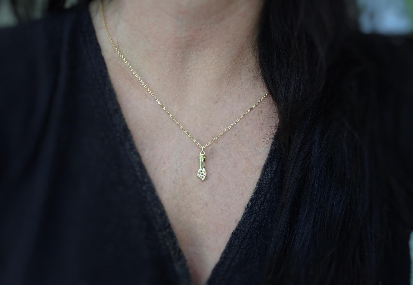 Dainty Mano Figa Hand Pendant Necklace – 14k Gold Filled Protection Charm on 18k Gold Fill Chaintection Necklace, Dainty Layering Necklace, Gift for Her