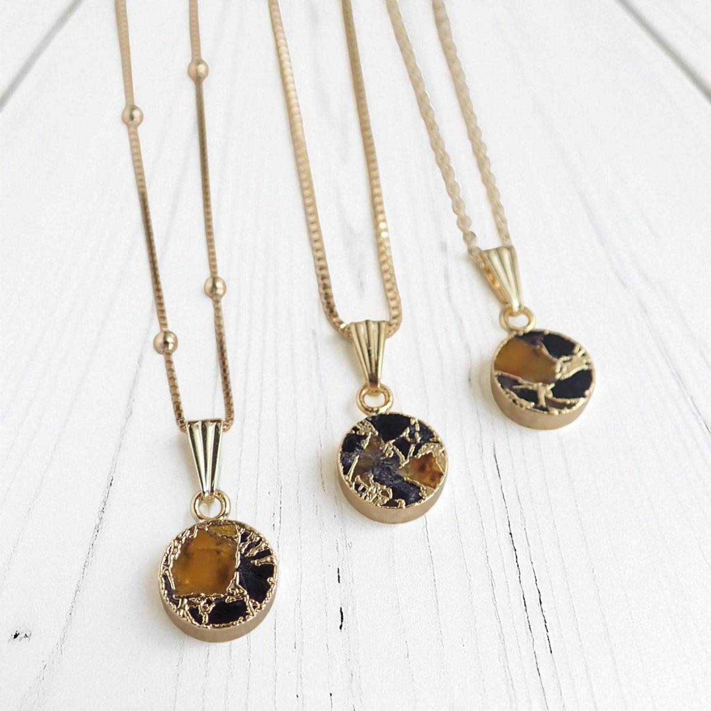 Gold Citrine & Black Jade Necklace – Mojave Gemstone Coin Necklace – Kintsugi Style Round Pendant