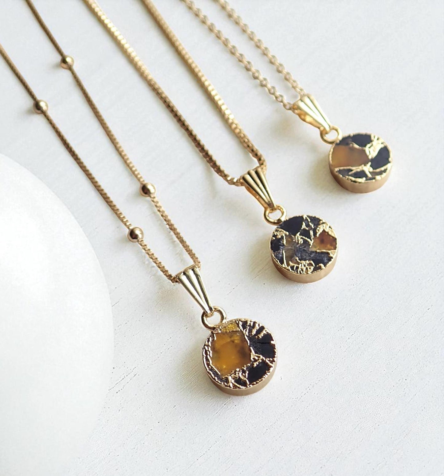 Gold Citrine & Black Jade Necklace – Mojave Gemstone Coin Necklace – Kintsugi Style Round Pendant