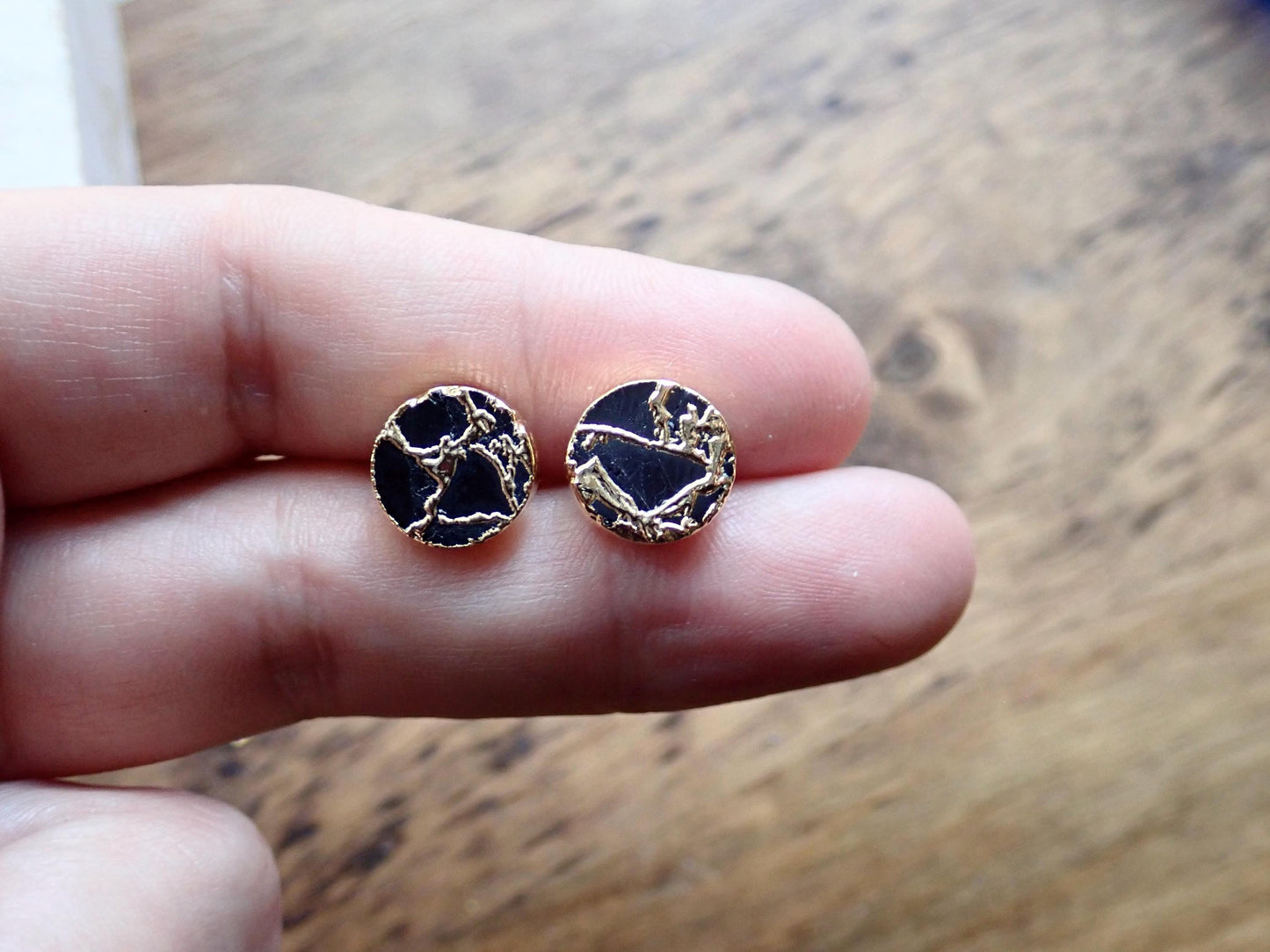 Mojave Gemstone Post Earrings, Black and Gold Round Stud Earrings – Modern Kintsugi Inspired Statement Jewelry, Minimalist Everyday Earrings