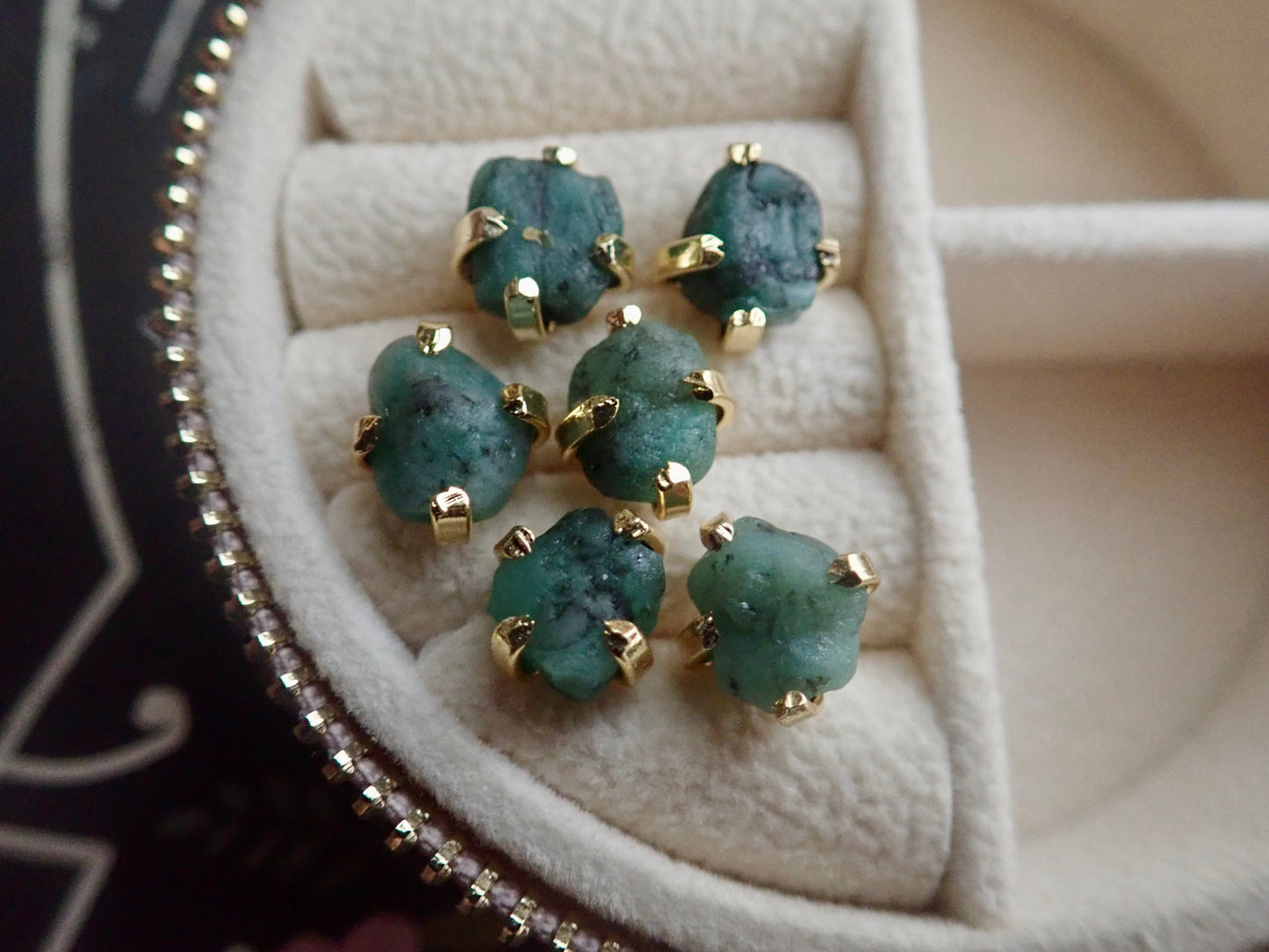 Sargasso Emerald Studs