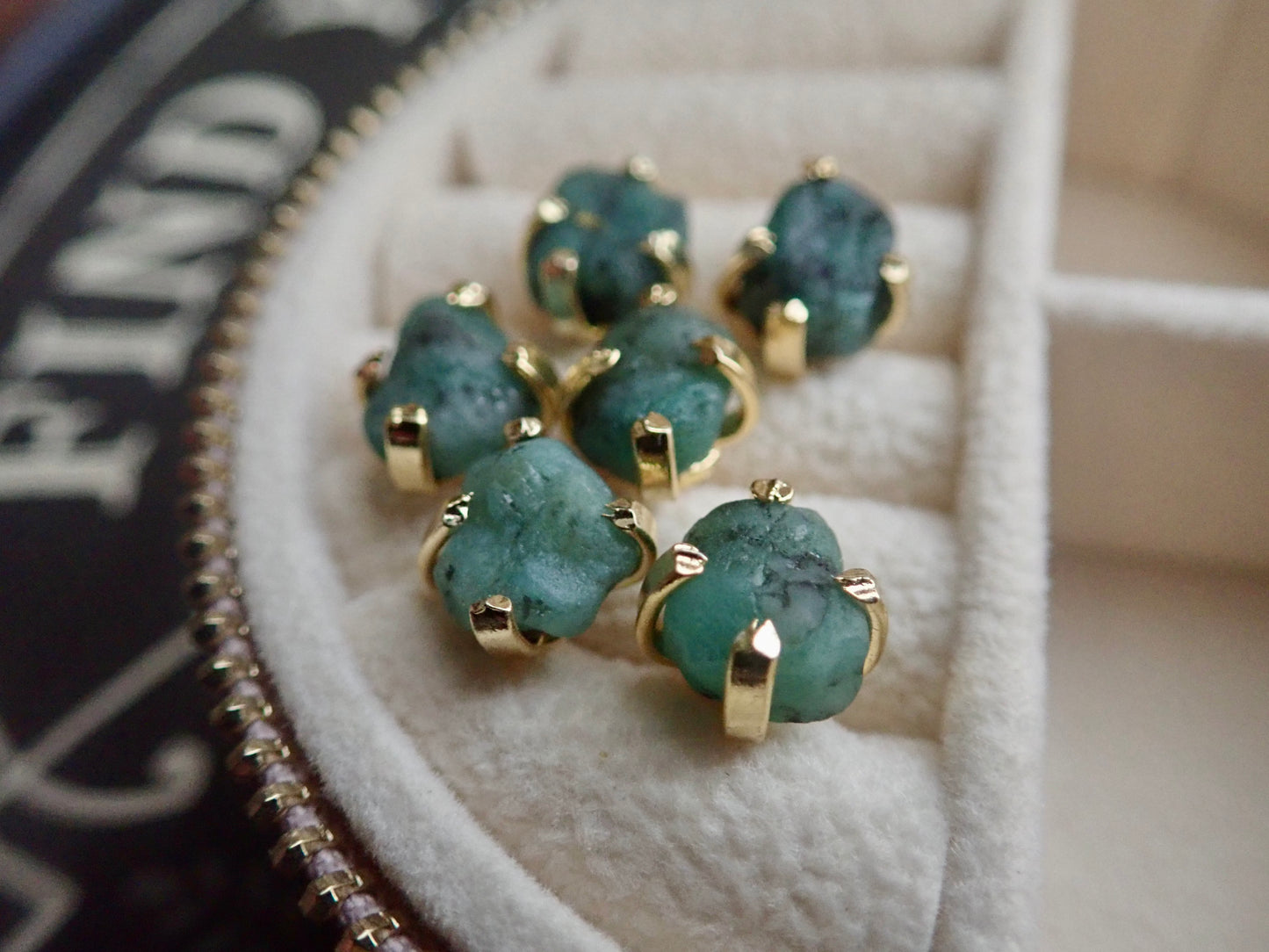 Sargasso Emerald Studs