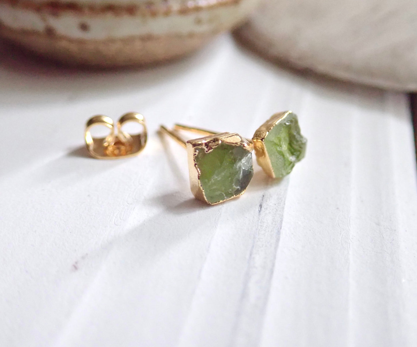 Printempts Tiny Peridot Stud Earrings