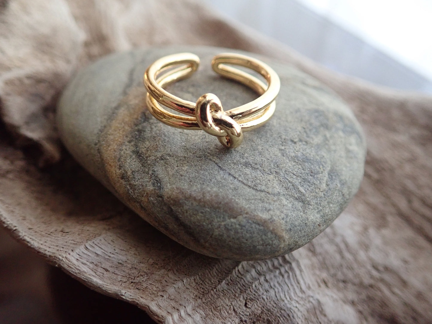 Love Me Not Ring