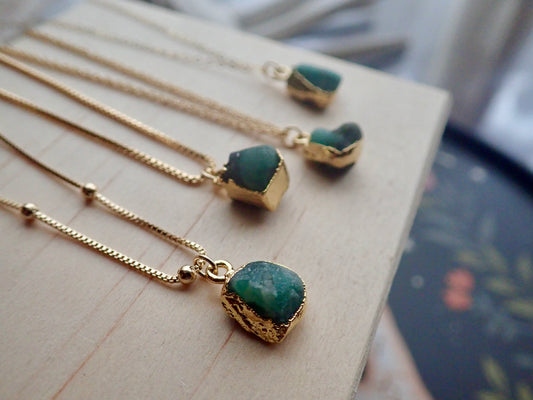Eos Emerald  Necklace