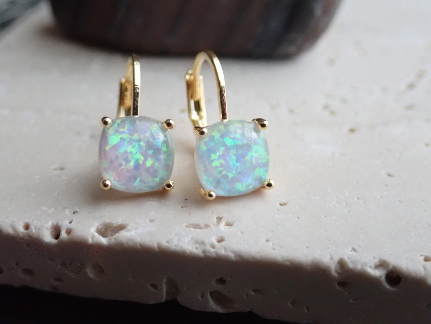 Odessa White Opal Leverbacks