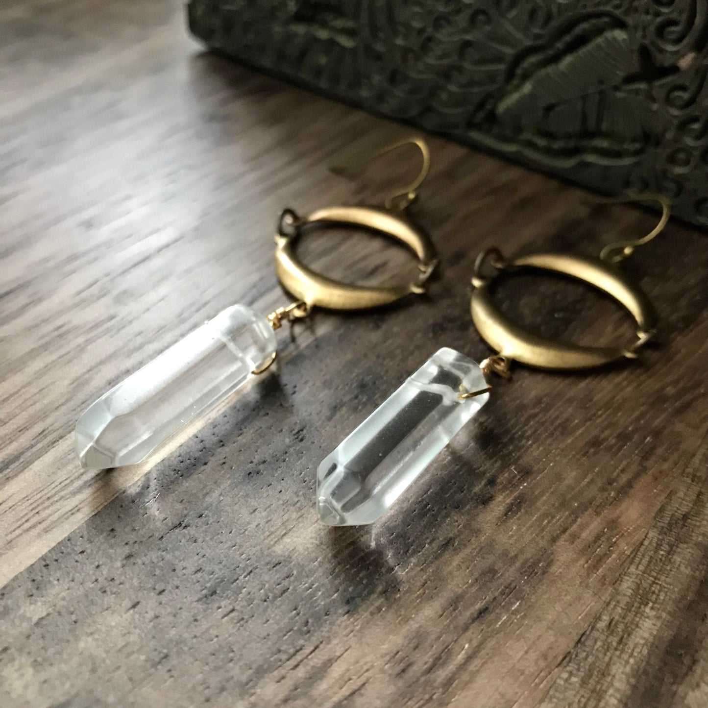 Raw Quartz Crystal Earrings, Crescent Moon Earring,Raw Crystal Earrings,Healing Crystal Dangles, Hippie Boho Jewelry, Crystal Moon Earrings