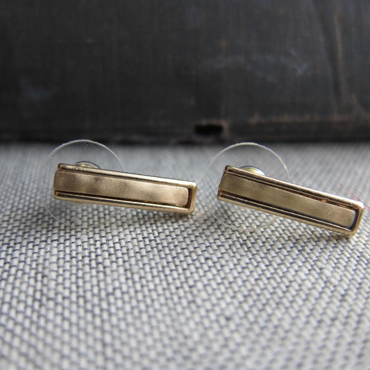 Knox Gold Bar Earrings