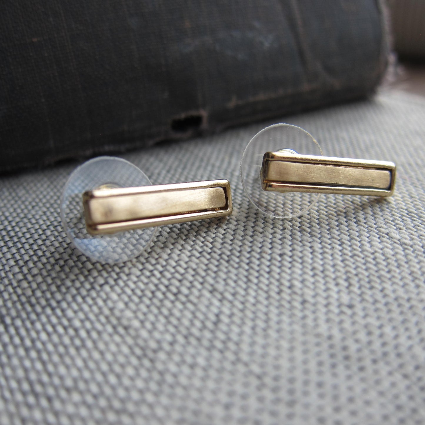 Knox Gold Bar Earrings