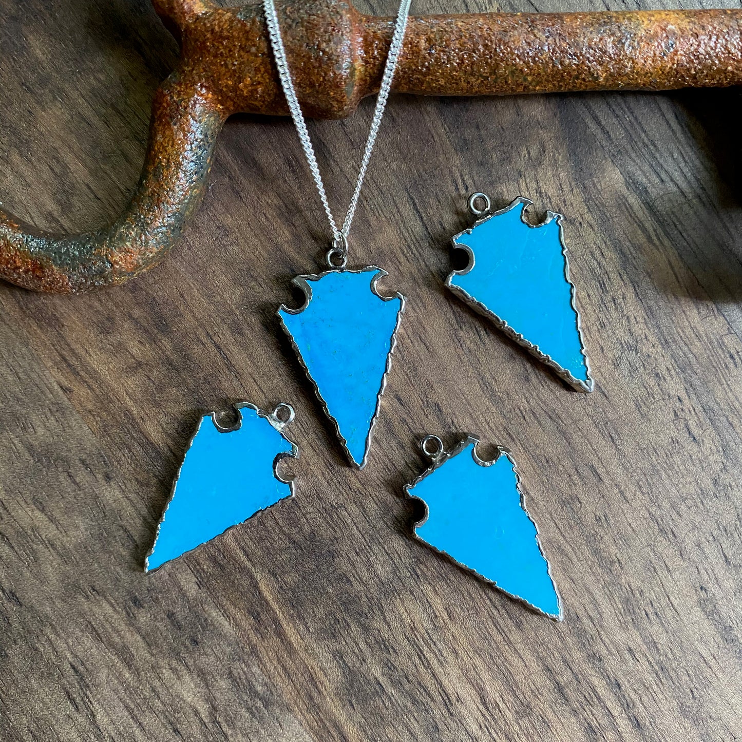 Turquoise Necklace Silver, Arrowhead Necklace,Stone Arrowhead Silver, Blue Stone Necklace,Raw Stone Necklace, Turquoise Pendant Necklace