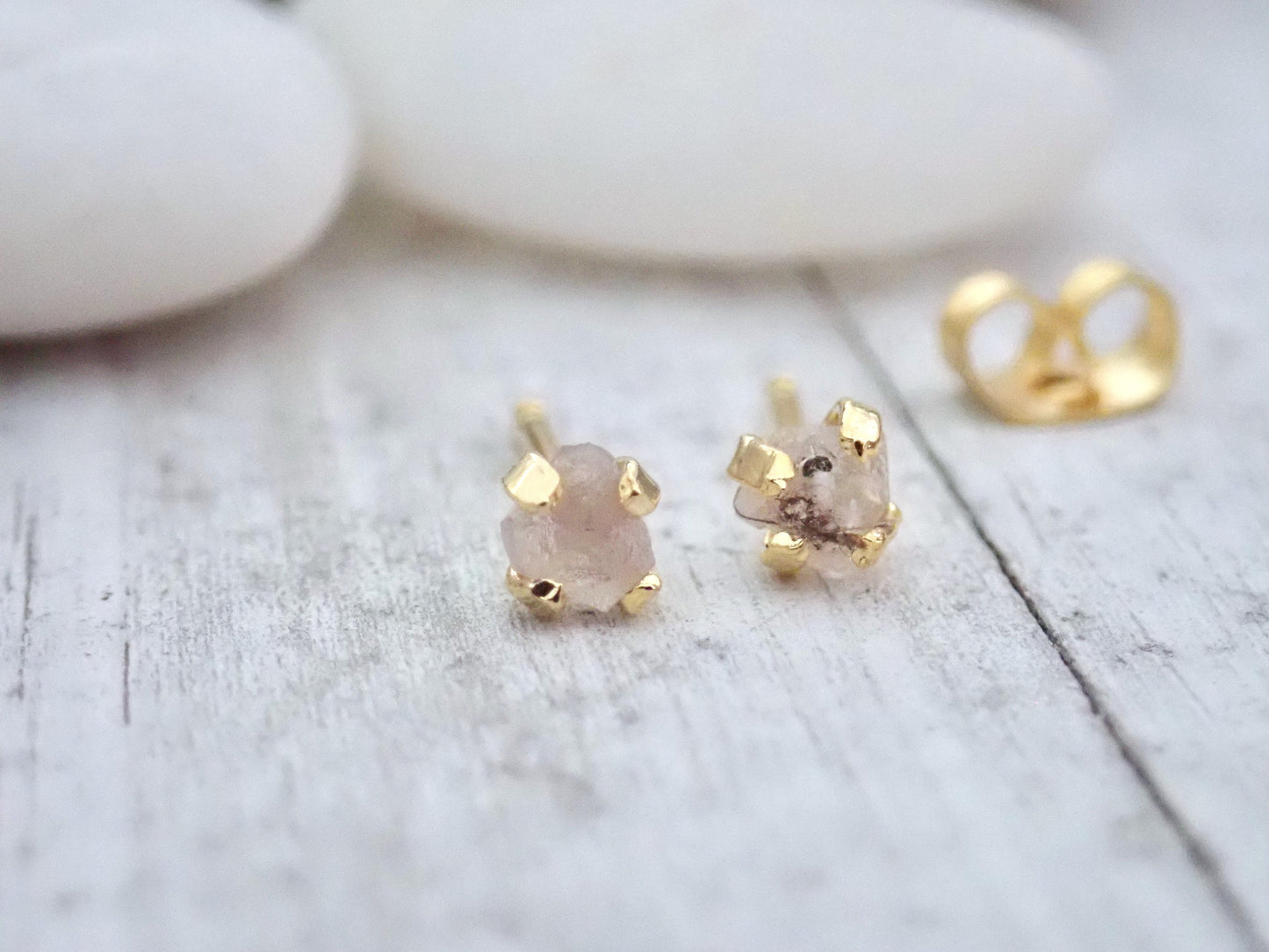 Tiny Herkimer Diamond Earrings, Raw Diamond Earrings,Herkimer Studs,Dainty Earrings,Raw Crystal Earrings,Gemstone Studs, Birthstone Jewelry