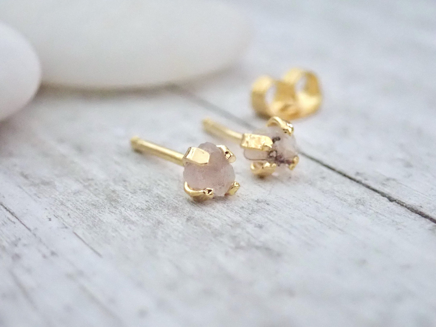 Tiny Herkimer Diamond Earrings, Raw Diamond Earrings,Herkimer Studs,Dainty Earrings,Raw Crystal Earrings,Gemstone Studs, Birthstone Jewelry