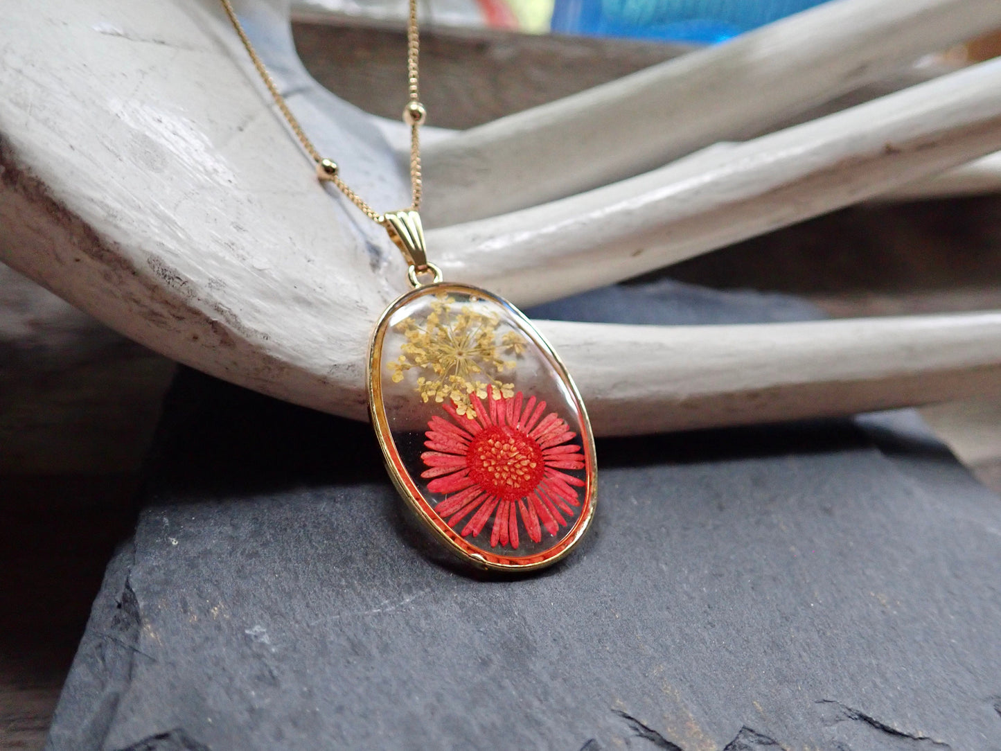 Vera Pressed Flower Necklace