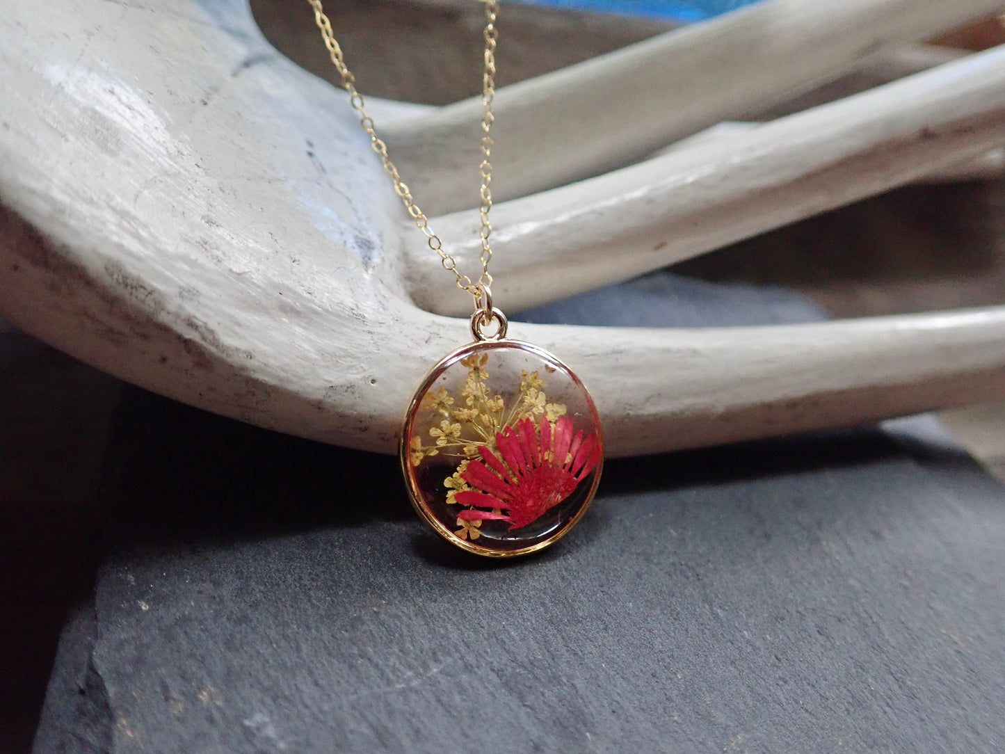 Lola Dried Flower Necklace
